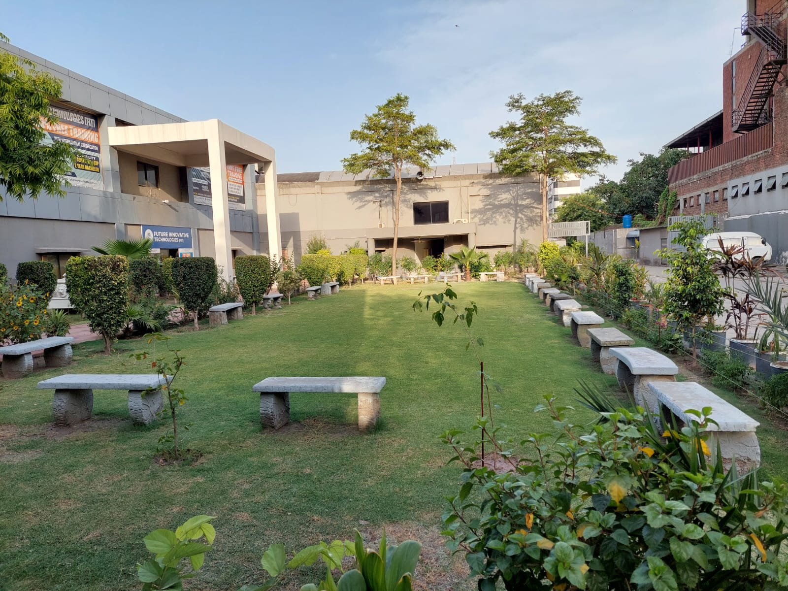 FIT Campus garden