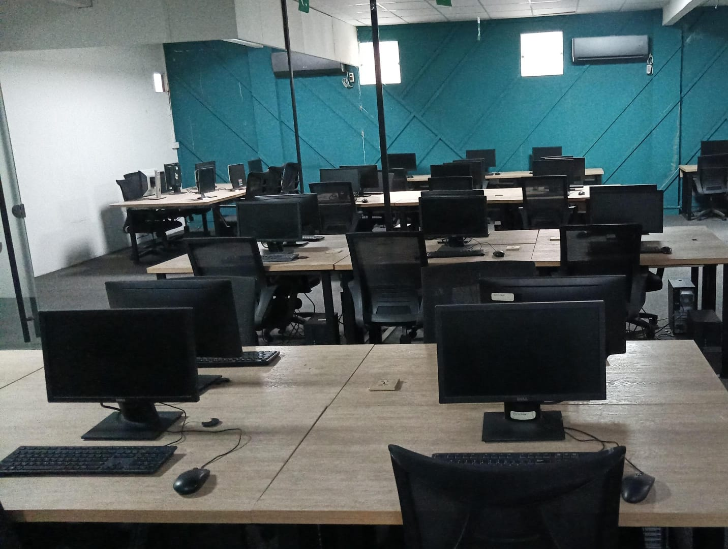 FIT computer laboratory